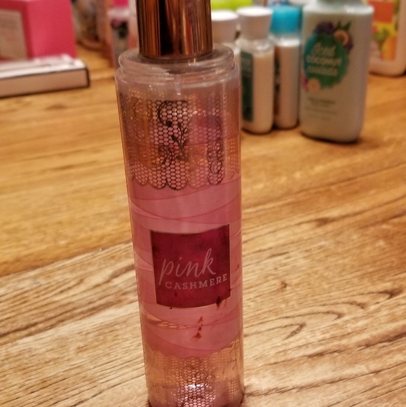 Bath and Body Works Mist Pink Cashmere - Picture 2 of 2